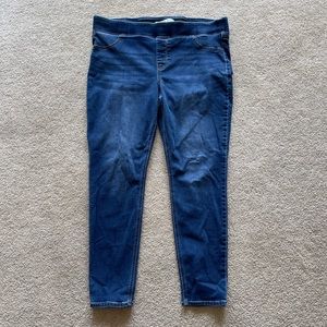 Old Navy Mid-Rise Rockstar Super Skinny Jeggings